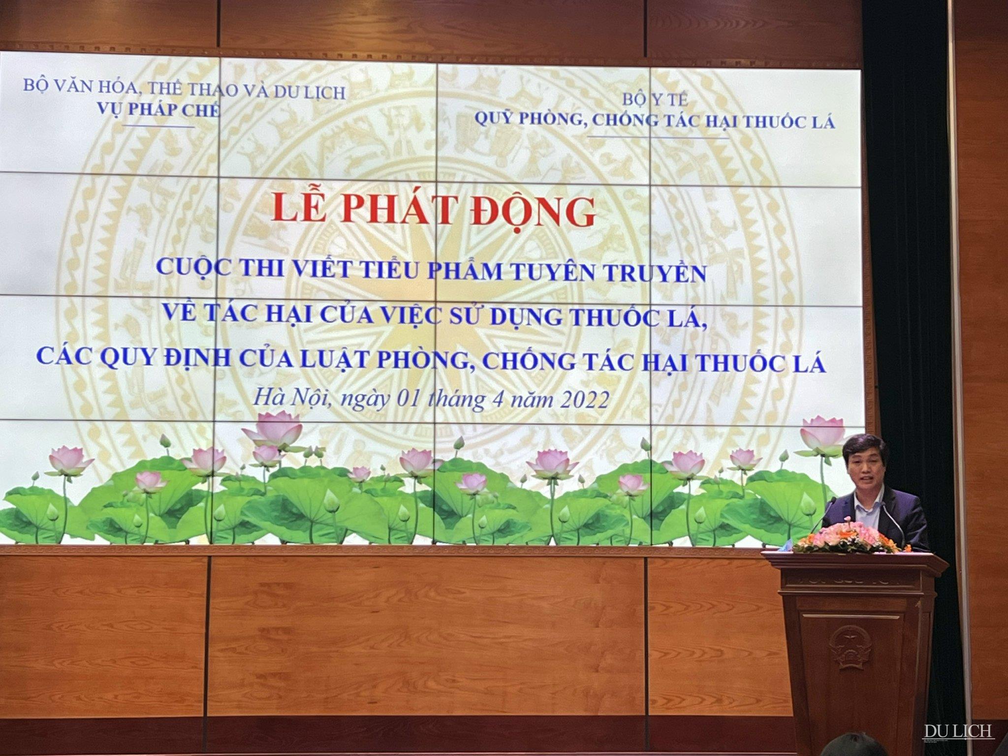 Vụ trưởng Vụ Pháp chế (Bộ VHTTDL) Lê Thanh Liêm phát biểu tại buổi lễ